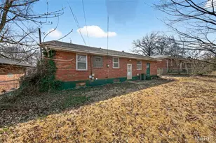 1201 Duenke Dr, Saint Louis, MO 63137 - Photo 31