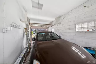 1201 Duenke Dr, Saint Louis, MO 63137 - Photo 27