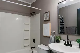 1770 Beverly Dr, Florissant, MO 63031 - Photo 25