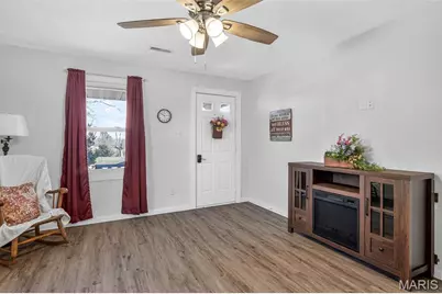 1420 E Chestnut Street, Desloge, MO 63601 - Photo 9