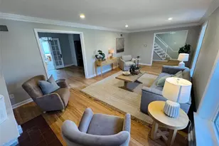 9366 White Ave, Brentwood, MO 63144 - Photo 3