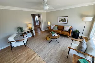 9366 White Ave, Brentwood, MO 63144 - Photo 7