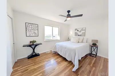 8835 Sumter Drive, Saint Louis, MO 63136 - Photo 9