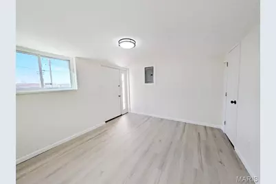 8835 Sumter Drive, Saint Louis, MO 63136 - Photo 17