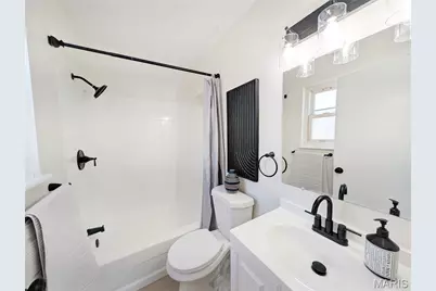8835 Sumter Drive, Saint Louis, MO 63136 - Photo 11