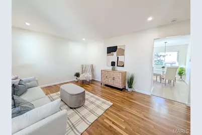 8835 Sumter Drive, Saint Louis, MO 63136 - Photo 3