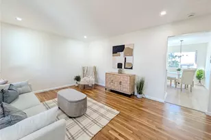 8835 Sumter Dr, Saint Louis, MO 63136 - Photo 3