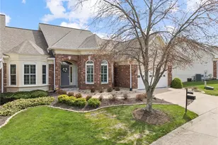 2316 Picardy Place Dr, Chesterfield, MO 63017 - Photo 1