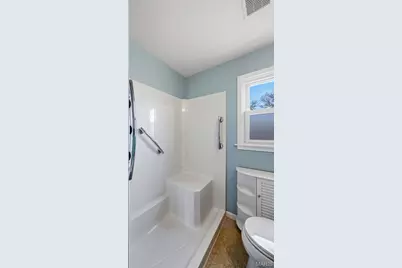 25 Delord Avenue, Maryland Heights, MO 63043 - Photo 17