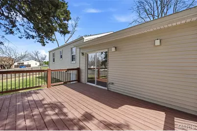 25 Delord Avenue, Maryland Heights, MO 63043 - Photo 25