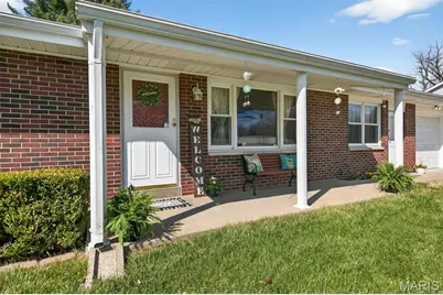 282 Diekamp Lane, Saint Charles, MO 63303 - Photo 3