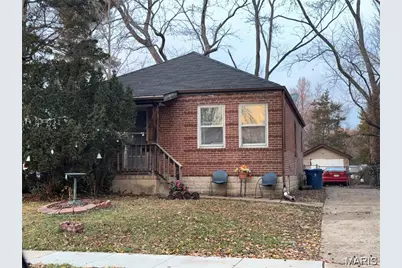 35 Lee Avenue, Ferguson, MO 63135 - Photo 1