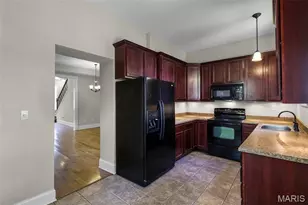 3319 S 18th St, Saint Louis, MO 63118 - Photo 9