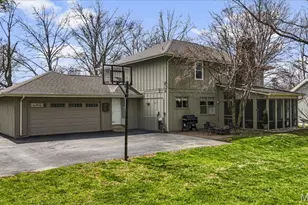 623 Kenilworth Ln, Ballwin, MO 63011 - Photo 41