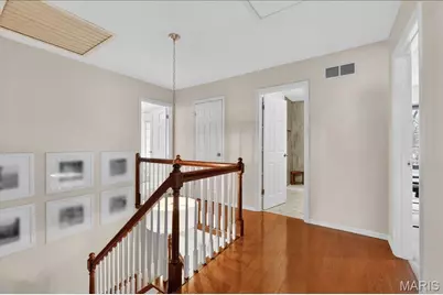 623 Kenilworth Lane, Ballwin, MO 63011 - Photo 23