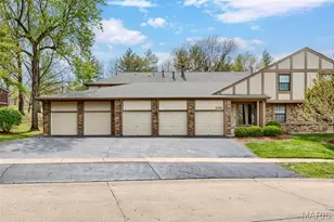 2315 Seven Pines Dr, Saint Louis, MO 63146 - Photo 31