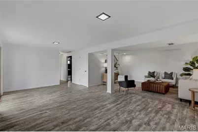 182 Meadowlark Drive, Saint Louis, MO 63146 - Photo 17
