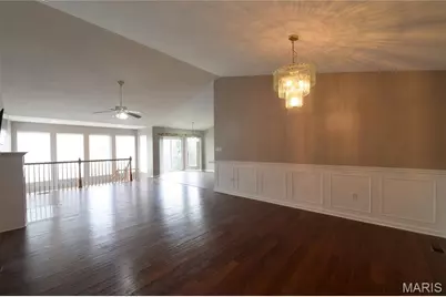 11478 Pineview Crossing Drive, Maryland Heights, MO 63043 - Photo 39