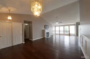 11478 Pineview Crossing Dr, Maryland Heights, MO 63043 - Photo 49