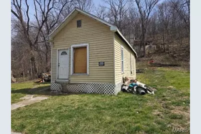 1224 Valley Street, Hannibal, MO 63401 - Photo 1