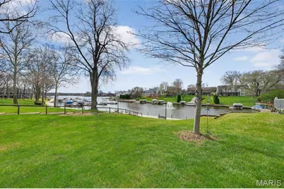 54 Breezy Knoll Lane, Lake Saint Louis, MO 63367 - Photo 3