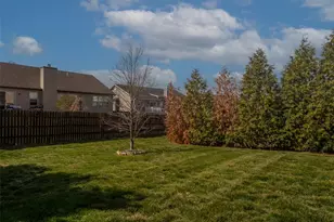 405 Middleton Dr, Wentzville, MO 63385 - Photo 29