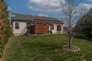 405 Middleton Dr, Wentzville, MO 63385 - Photo 25