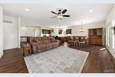 506 Columbia Downs Drive, Lake Saint Louis, MO 63367 - Photo 5
