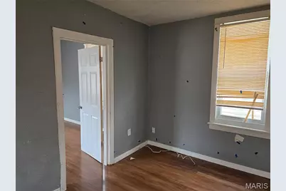6566 Joseph Avenue, Saint Louis, MO 63133 - Photo 5