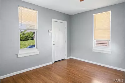 6566 Joseph Avenue, Saint Louis, MO 63133 - Photo 7