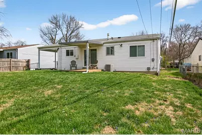 3051 Charmbrook Lane, Maryland Heights, MO 63043 - Photo 33