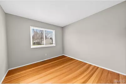 3051 Charmbrook Lane, Maryland Heights, MO 63043 - Photo 17