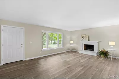 445 Washington Street, Florissant, MO 63031 - Photo 3