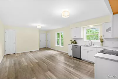 445 Washington Street, Florissant, MO 63031 - Photo 9
