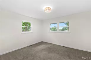 445 Washington St, Florissant, MO 63031 - Photo 13