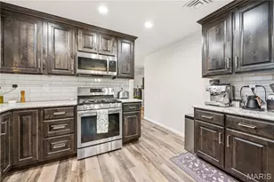 12532 Fee Fee Rd, Saint Louis, MO 63146 - Photo 23