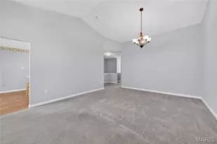 12 Shimmering Lake Ct, Saint Charles, MO 63301 - Photo 7