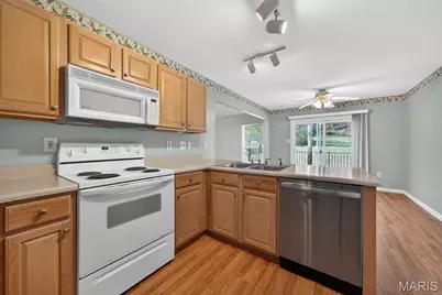 12 Shimmering Lake Court, Saint Charles, MO 63301 - Photo 21