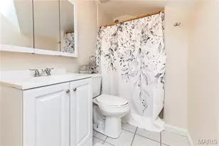 11624 Denny Rd, Saint Louis, MO 63126 - Photo 35