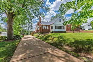 11624 Denny Rd, Saint Louis, MO 63126 - Photo 1