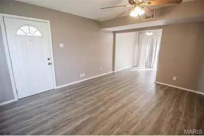 4416 Saint William Court, Saint Louis, MO 63134 - Photo 3