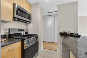 210 N 17th St, Saint Louis, MO 63103 - Photo 27