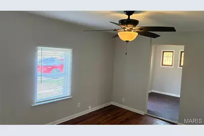 426 Bluff Drive, Saint Louis, MO 63137 - Photo 3