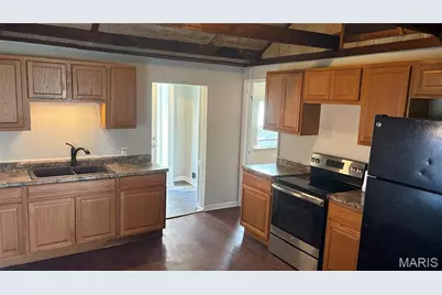 426 Bluff Drive, Saint Louis, MO 63137 - Photo 9