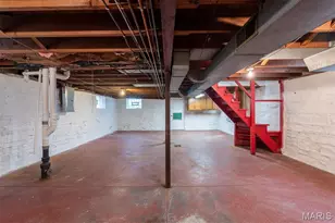 6553 Lindenwood Pl, Saint Louis, MO 63109 - Photo 15