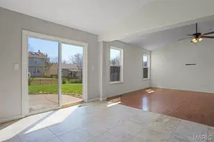 22 Colonial Creek Ct, Wentzville, MO 63385 - Photo 15