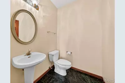 6686 Clifton Bluffs Court, Saint Louis, MO 63129 - Photo 23