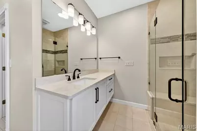 6686 Clifton Bluffs Court, Saint Louis, MO 63129 - Photo 31