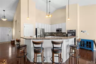 104 Ellington Oaks Dr, Saint Peters, MO 63376 - Photo 7