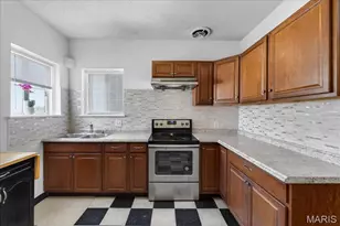 4437 S 37th St, Saint Louis, MO 63116 - Photo 13